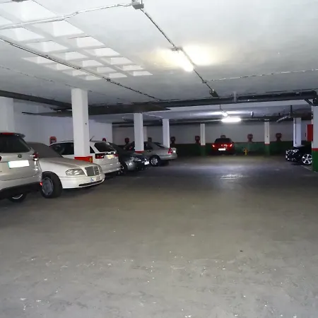 Residencia Pez Espada Торремолинос
